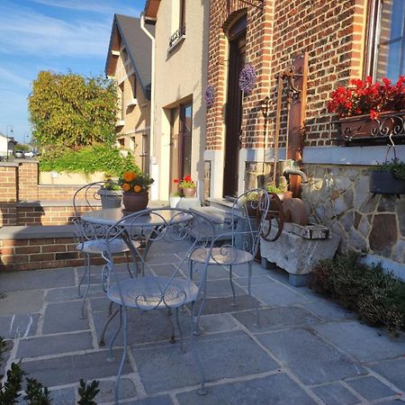 Vireux-Wallerand Appartement Gaston מראה חיצוני תמונה