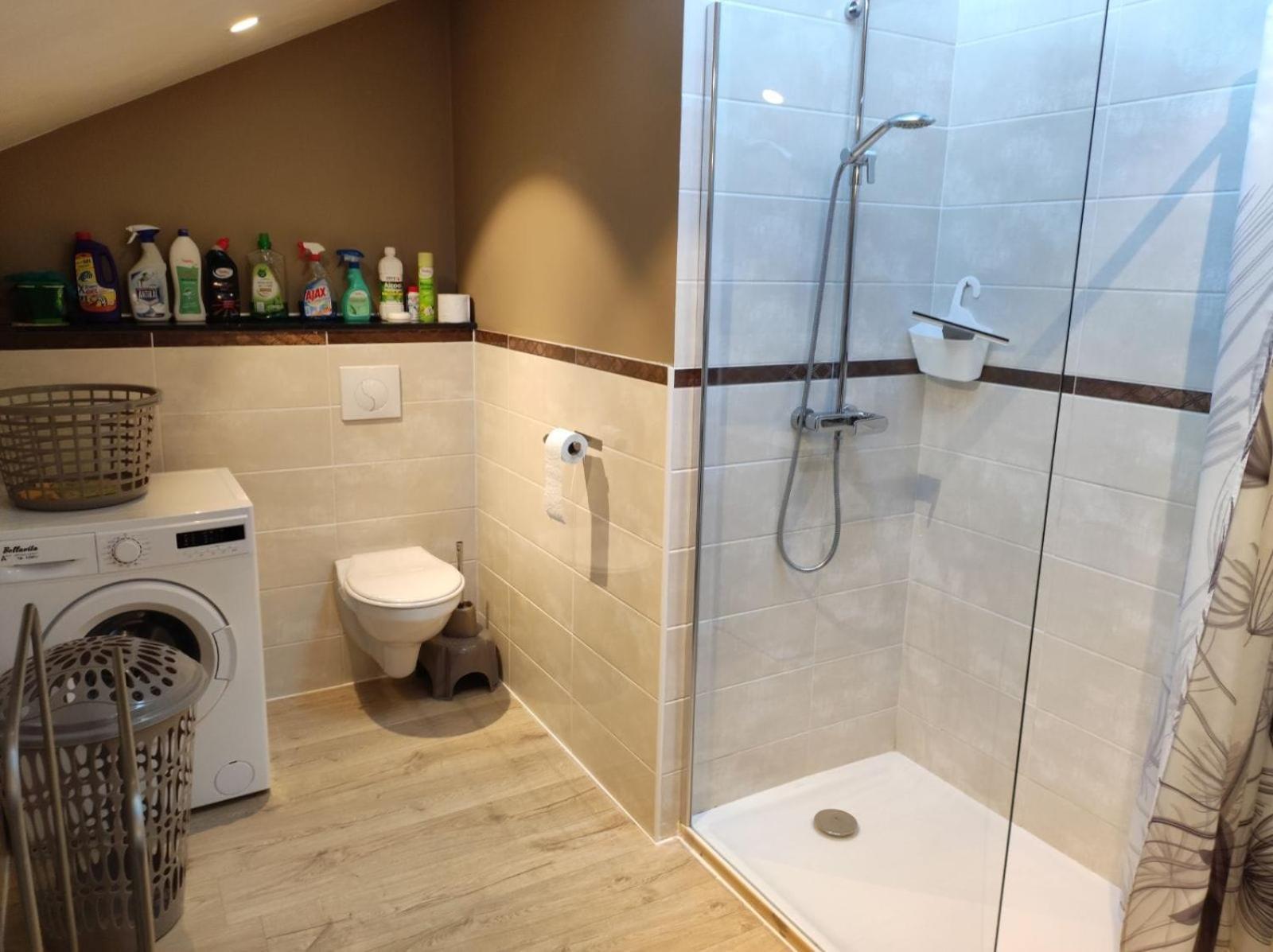Vireux-Wallerand Appartement Gaston מראה חיצוני תמונה
