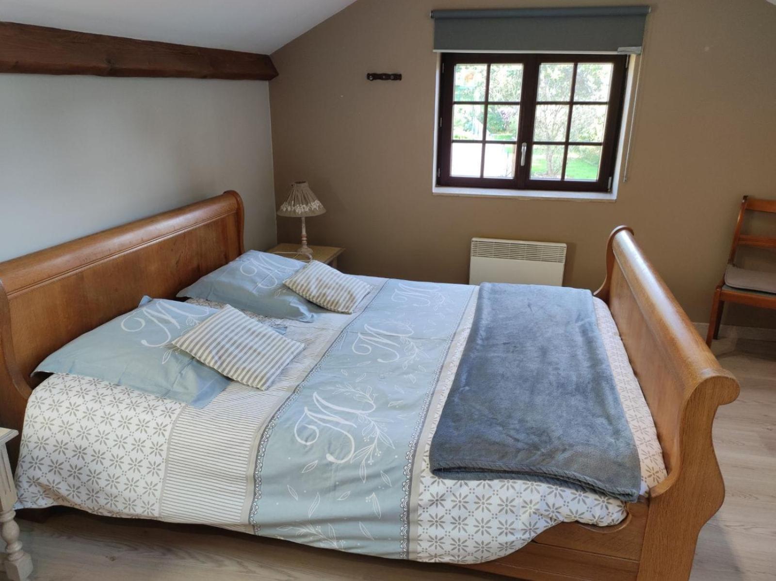 Vireux-Wallerand Appartement Gaston מראה חיצוני תמונה